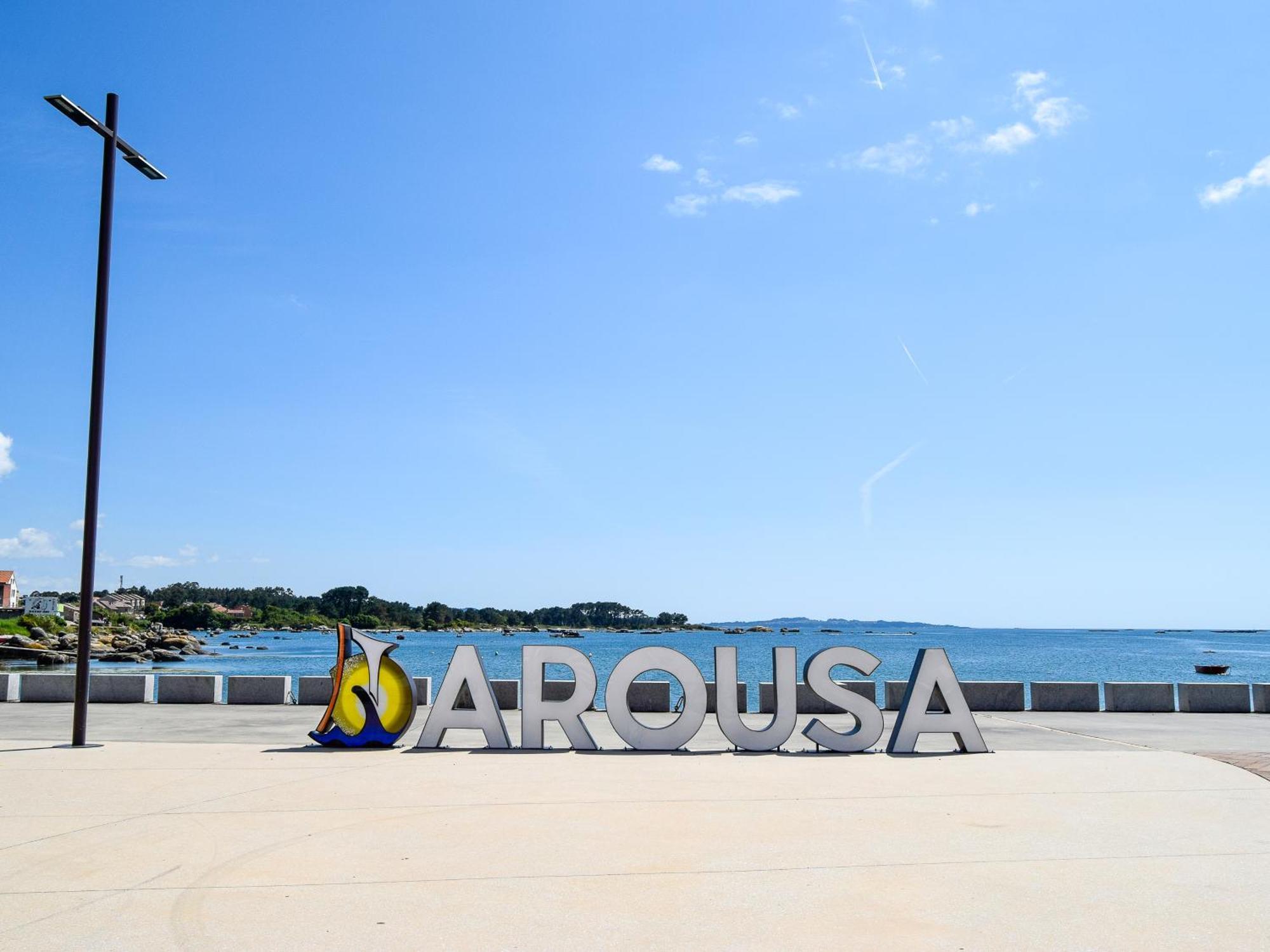 Complejo Tamanaco Illa De Arousa 3000 Exteriör bild