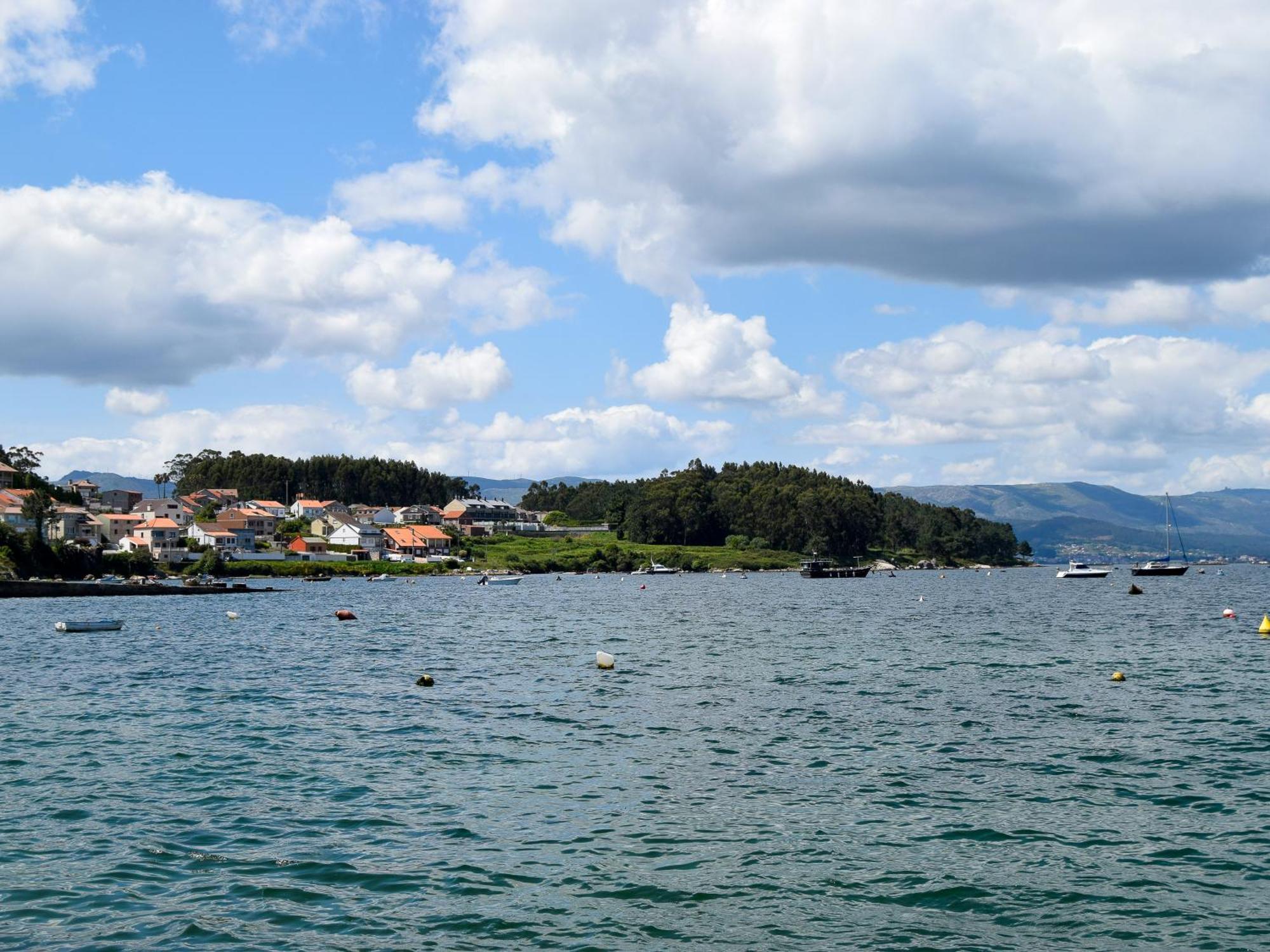 Complejo Tamanaco Illa De Arousa 3000 Exteriör bild